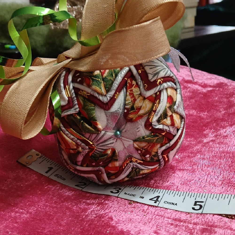 #26 Festive Quilted Ornament with Ribbon